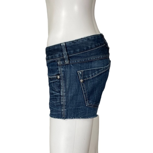 Express Cut Off Jean Shorts - Picture 5 of 10
